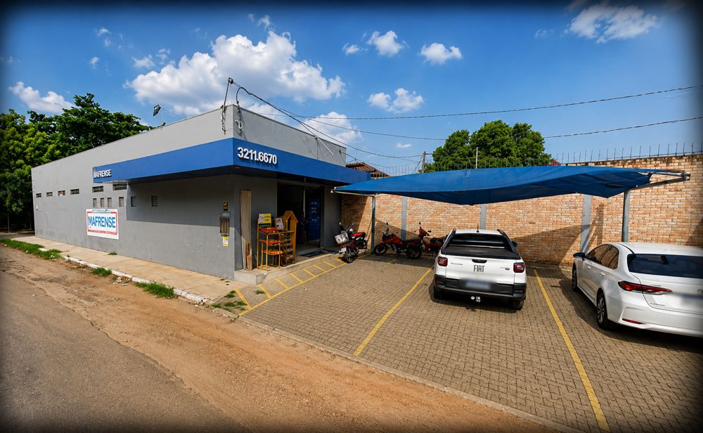 Fachada da Madeireira Mafrense